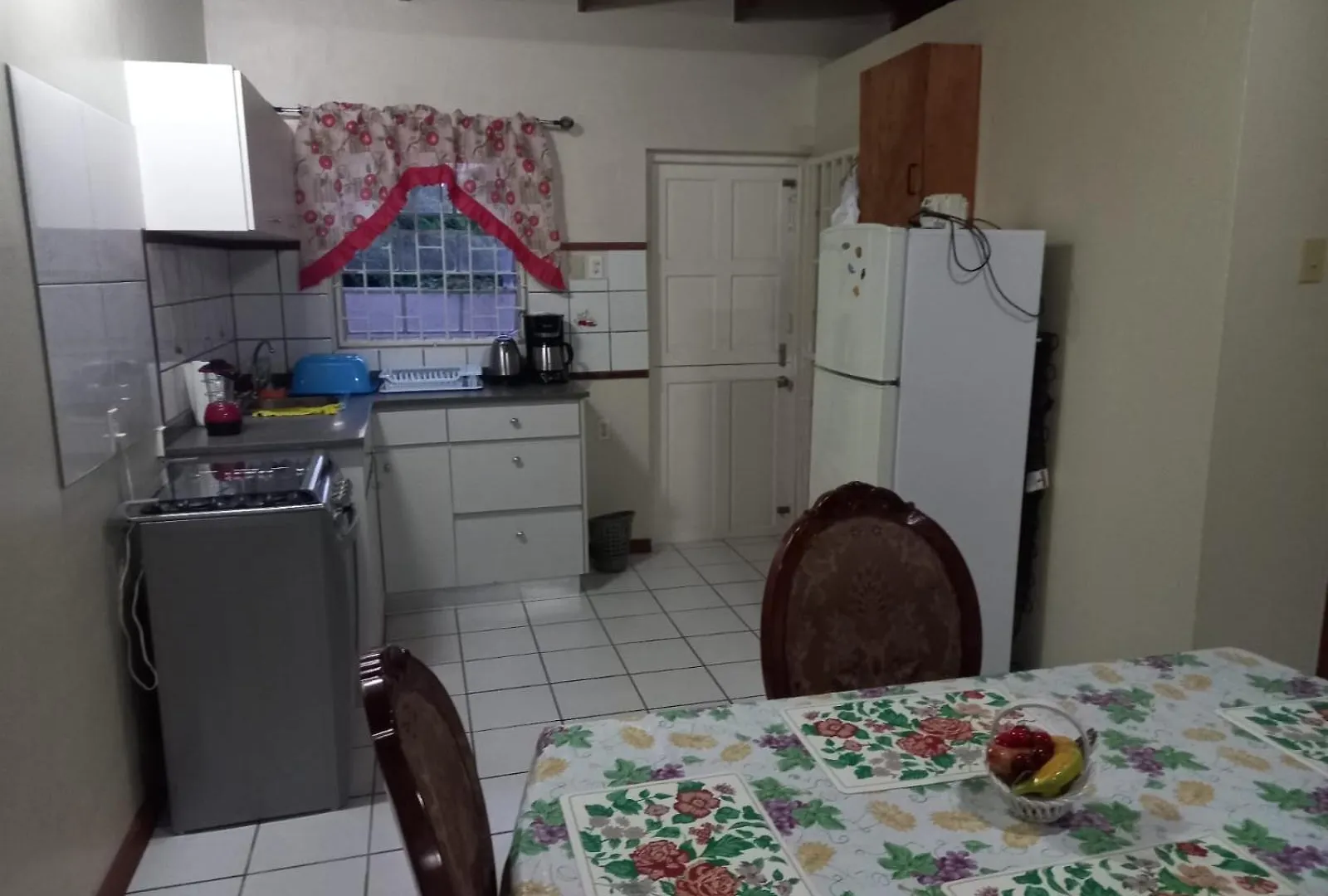 Right In The Middle Apartment Willemstad